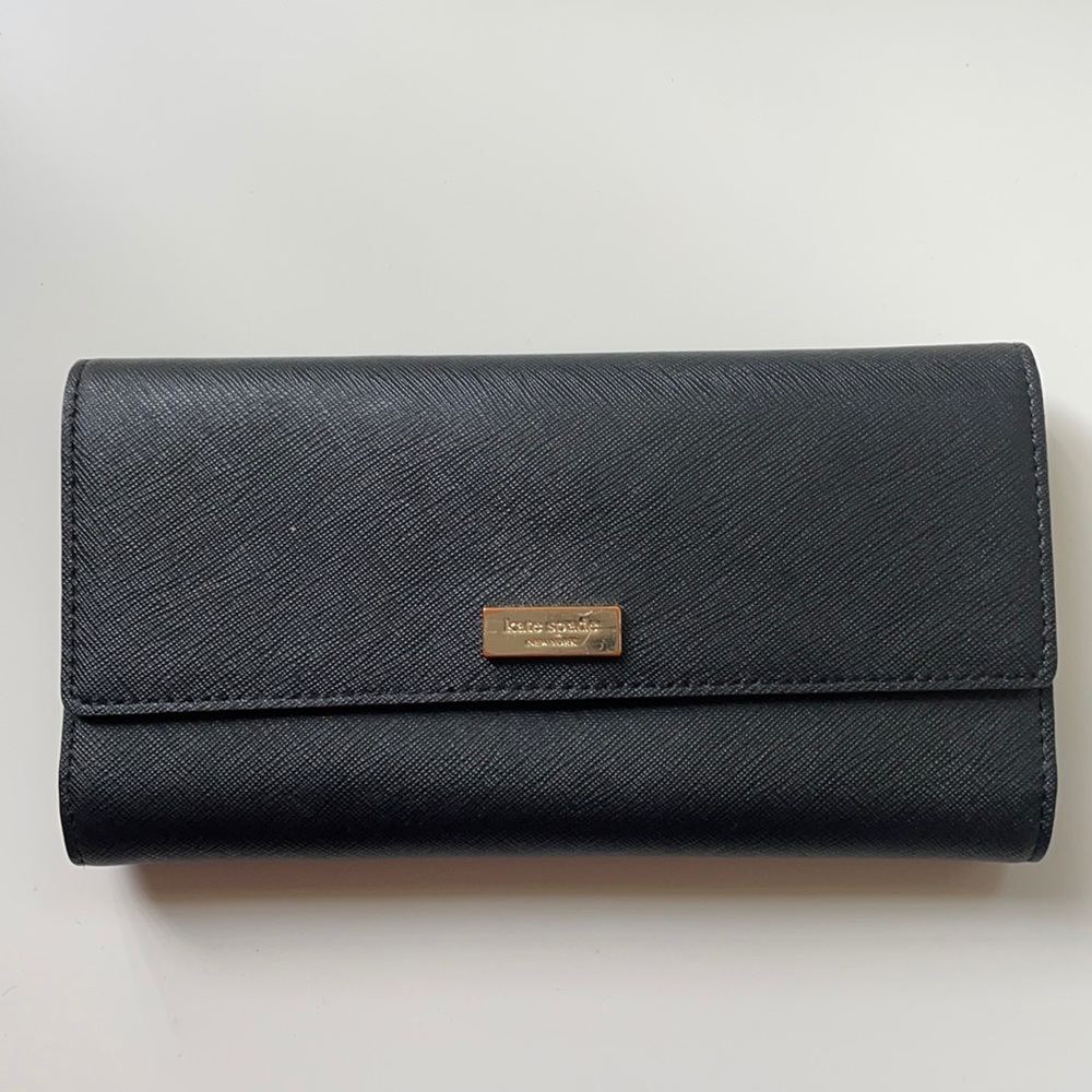 Kate Spade tri fold Wallet